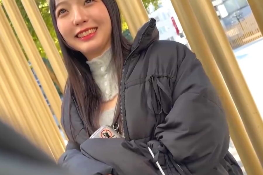 【小悪魔的エロビッチちゃんを路上でゲッチュ♪】【そそるカラダと愛嬌まんさいのビジュ強者で人気No.1】【ホスピタリティ炸裂のまさかのノンオプデフォNN&口内発射！！】 あおい藍